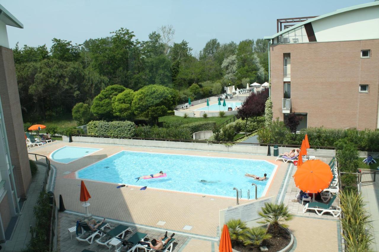 الشقق الفندقية بيبيونيفي  Residenza Al Parco المظهر الخارجي الصورة